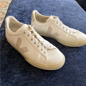 Veja Women's Cream Leather Sneakers